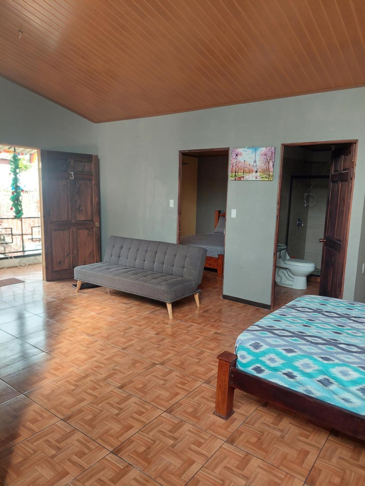 Anchia - Hostel Alajuela Exterior foto