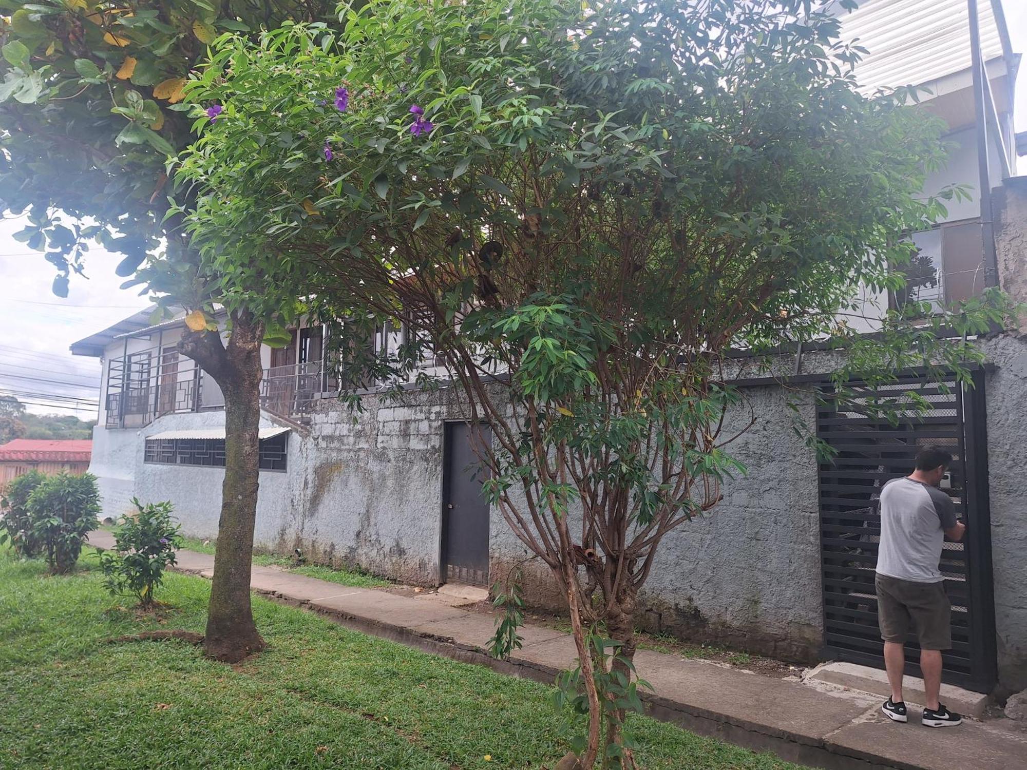 Anchia - Hostel Alajuela Exterior foto